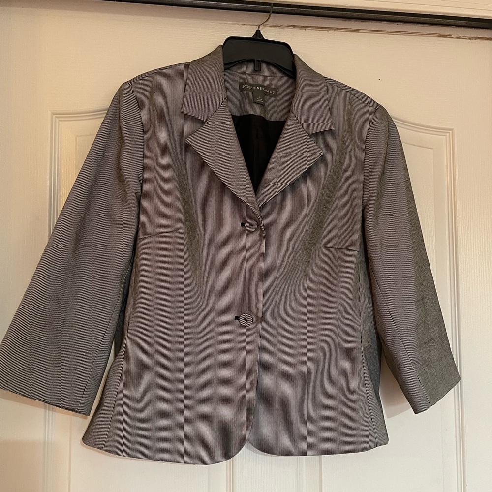 Women's Gray Blazer